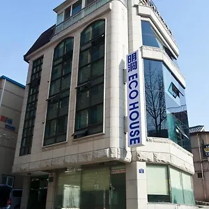 Affittacamere Myeongdong Ecohouse, Seul