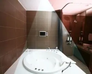 Motel Tria, Seoul
