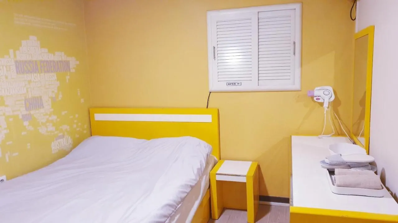 Oppa Hostel Sinchon-Hongdae Σεούλ 0*,  Νότια Κορέα