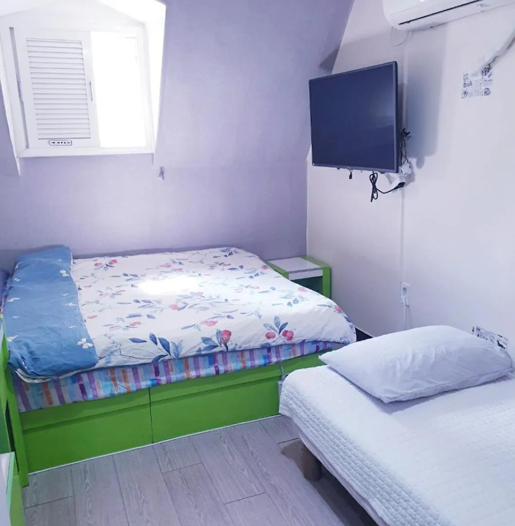 Oppa Hostel Sinchon-Hongdae Seúl 0*,  Corea del Sur